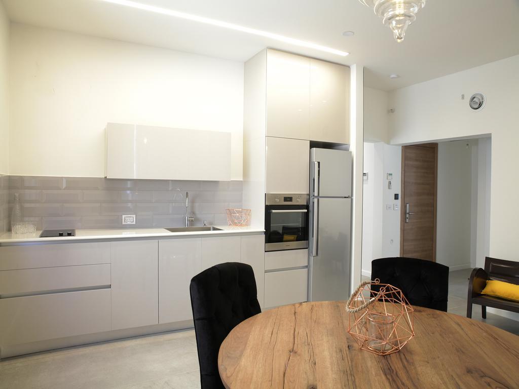 K Suites Tlv By The Beach Tel Aviv Ngoại thất bức ảnh