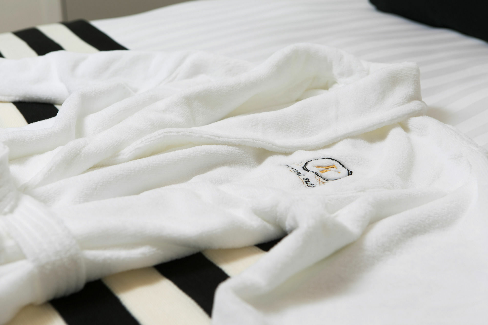 K Suites Tlv By The Beach Tel Aviv Ngoại thất bức ảnh